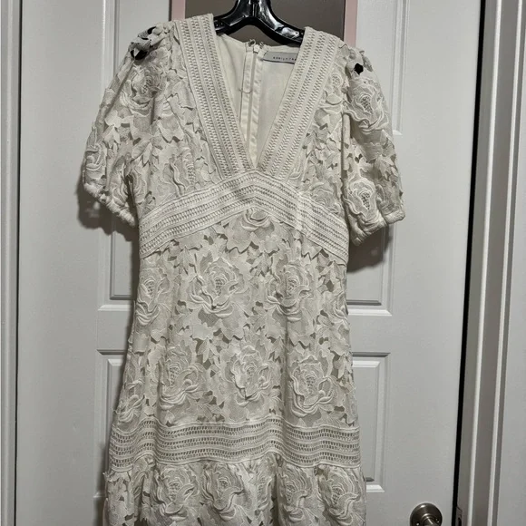 Adelyn Rae Dresses | Adelyn Rae White Floral Lace Dress | Color: Cream/White | Size: M | Sopapia02's Closet Adelyn Rae Dresses | Adelyn Rae White Floral Lace Dress | Color: Cream/White | Size: M | Sopapia02's Closet